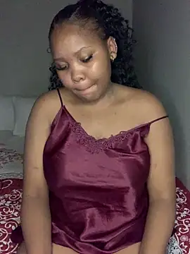 Scarlettxx21 online show from April 15, 2026, 8:09 pm