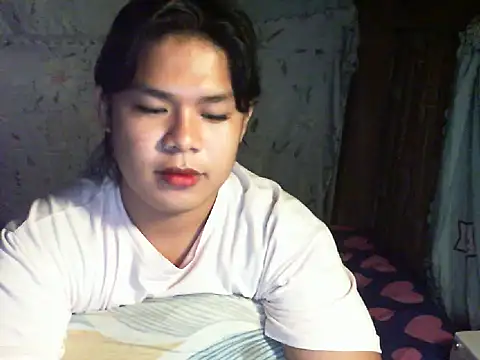 Snapshot of Fairytail16 chatting on November 2, 2025, 8:22 pm Fairytail16 online show from November 2, 2025, 8:22 pm