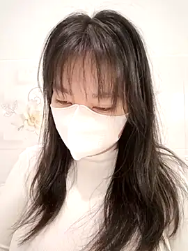 Snapshot of Xuka203 chatting on October 8, 2025, 12:52 am Xuka203 online show from October 8, 2025, 12:52 am