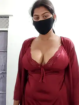 Miya sistar online show from November 30, 2025, 7:07 pm