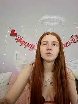 Evarey  online show from February 14, 2026, 6:21 am