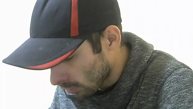 Snapshot of MakabulaAndrey chatting on October 30, 2025, 1:56 pm MakabulaAndrey online show from October 30, 2025, 1:56 pm