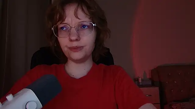 Snapshot of emymayy chatting on March 16, 2026, 11:03 am emymayy online show from March 16, 2026, 11:03 am