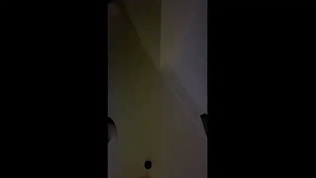 Snapshot of MolleDolle chatting on October 29, 2025, 5:25 pm MolleDolle online show from October 29, 2025, 5:25 pm