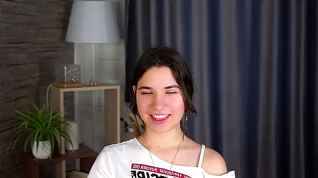 AmmieGerber online show from October 15, 2025, 1:28 am