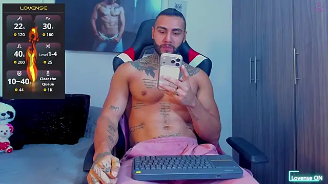 Danny Willson online show from March 25, 2026, 1:17 pm