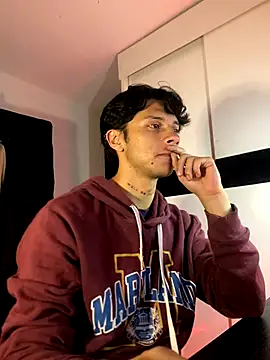 ErosDominant online show from November 13, 2025, 4:55 am