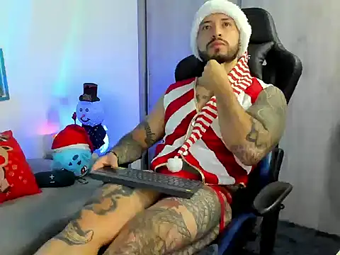 Dave-Max01 online show from December 14, 2025, 11:26 am