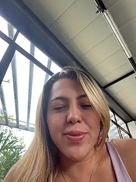 camila vanucci- online show from June 8, 2026, 5:57 pm