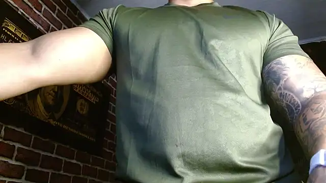 jordan bigcock  online show from February 9, 2026, 4:38 am