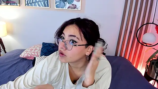 Snapshot of sunny_maya_ chatting on October 19, 2025, 3:56 pm sunny maya online show from October 19, 2025, 3:56 pm