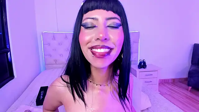 Nina fox 0691 online show from May 16, 2026, 12:07 am