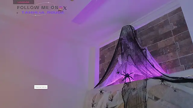 Snapshot of tahhlia_rouge chatting on October 27, 2025, 7:07 pm tahhlia rouge online show from October 27, 2025, 7:07 pm