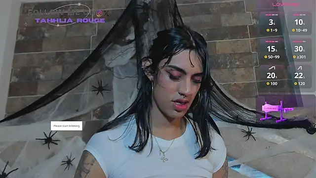 Snapshot of tahhlia_rouge chatting on October 30, 2025, 7:03 pm tahhlia rouge online show from October 30, 2025, 7:03 pm