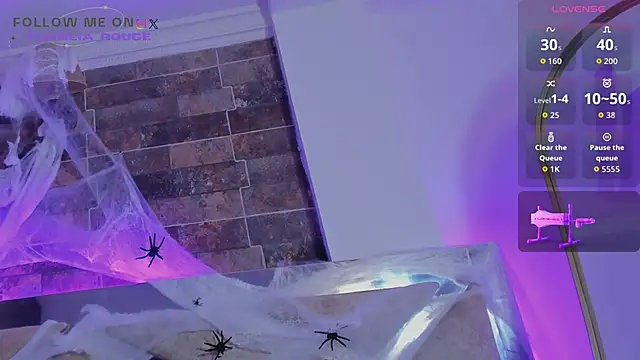 Snapshot of tahhlia_rouge chatting on November 1, 2025, 6:54 pm tahhlia rouge online show from November 1, 2025, 6:54 pm