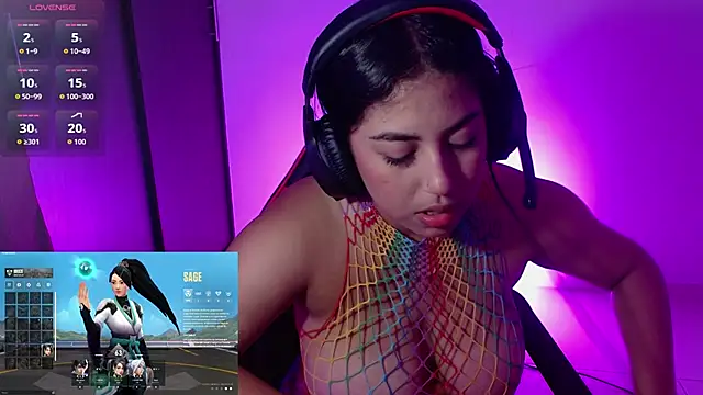 Snapshot of mariam_ferrer chatting on October 31, 2025, 7:37 pm mariam ferrer online show from October 31, 2025, 7:37 pm