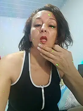 Beatricez online show from December 1, 2025, 6:40 am