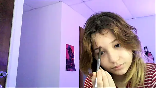 EmuOtori online show from February 5, 2026, 12:21 pm