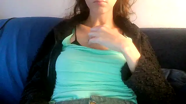 SuperValentina online show from October 8, 2025, 3:31 pm