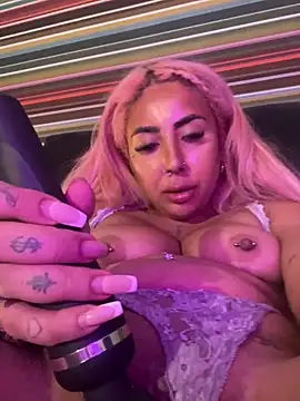 zara bellexx online show from December 14, 2025, 5:13 am