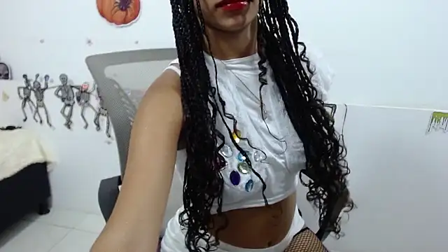 Hillary Bel online show from November 2, 2025, 3:20 am