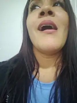 karla-bruni online show from February 22, 2026, 9:02 pm