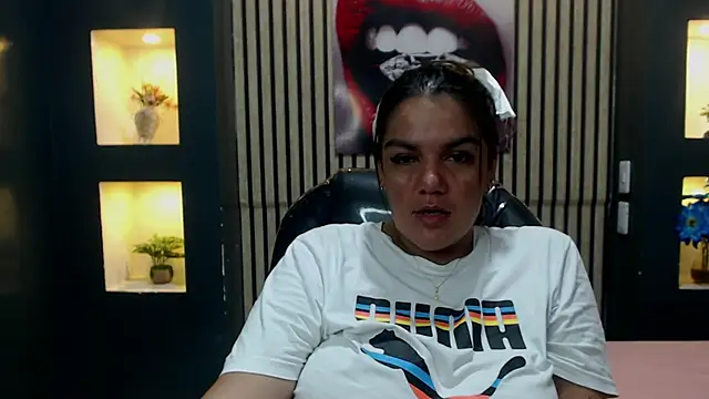 Snapshot of ruby_jimenez19 chatting on October 19, 2025, 9:37 pm ruby jimenez19 online show from October 19, 2025, 9:37 pm