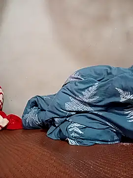 ladzy sexy online show from March 4, 2026, 7:25 am