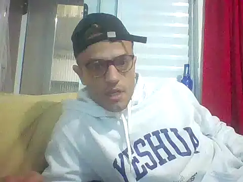 Testcam69 online show from April 28, 2026, 1:48 am