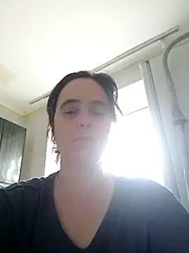 Ella-433 online show from April 8, 2026, 1:44 pm