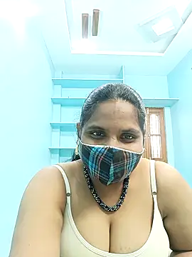 Snapshot of kajal-kajal1 chatting on October 22, 2025, 6:35 am kajal-kajal1 online show from October 22, 2025, 6:35 am