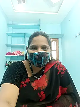 Snapshot of kajal-kajal1 chatting on November 5, 2025, 5:40 am kajal-kajal1 online show from November 5, 2025, 5:40 am