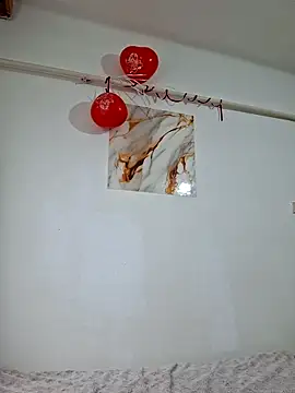 Snapshot of Nika_aa chatting on February 10, 2026, 8:07 am Nika aa online show from February 10, 2026, 8:07 am