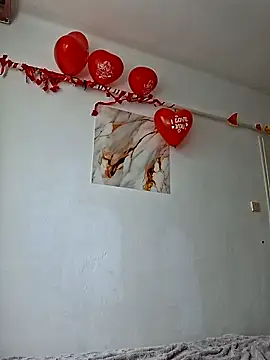 Snapshot of Nika_aa chatting on February 18, 2026, 10:11 am Nika aa online show from February 18, 2026, 10:11 am