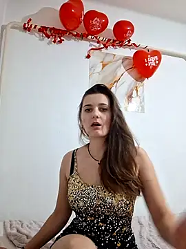 Snapshot of Nika_aa chatting on February 20, 2026, 5:35 pm Nika aa online show from February 20, 2026, 5:35 pm