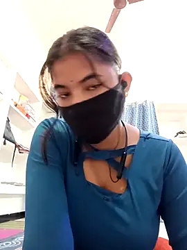 Hot radhaji online show from February 27, 2026, 2:00 am