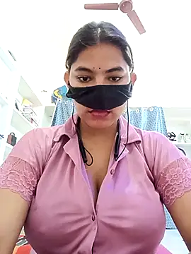 Hot radhaji online show from March 10, 2026, 12:59 am