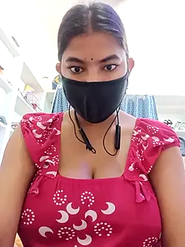 Hot radhaji online show from March 13, 2026, 2:07 am