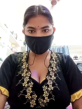 Hot radhaji online show from March 14, 2026, 2:50 am