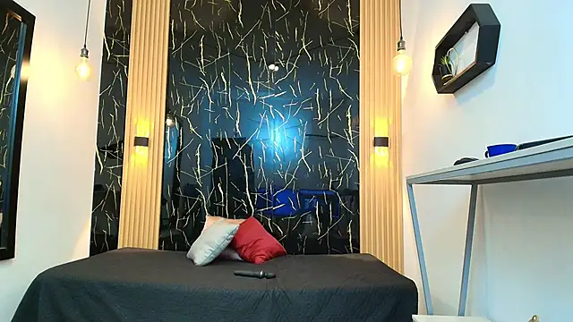 SamanthaFox 8 online show from April 7, 2026, 11:32 am