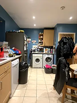 Snapshot of IvyBelle_MilfUK chatting on October 7, 2025, 8:28 pm IvyBelle MilfUK online show from October 7, 2025, 8:28 pm