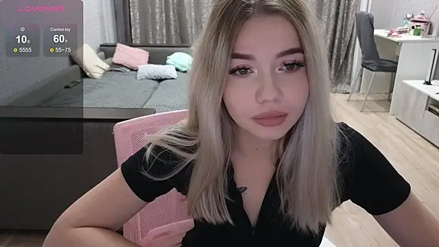 Snapshot of Mayyyyyyyymayyyyyy chatting on October 7, 2025, 8:50 pm Mayyyyyyyymayyyyyy online show from October 7, 2025, 8:50 pm