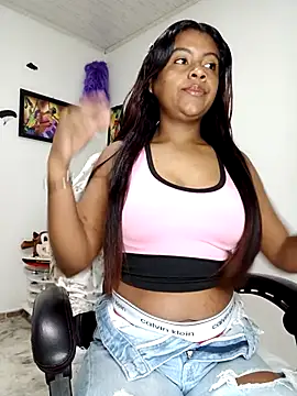 vannesitha25 online show from October 18, 2025, 6:30 pm