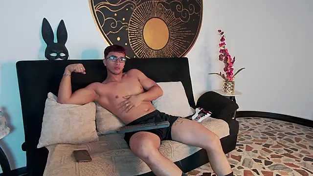 Snapshot of Stefano_Calle chatting on October 25, 2025, 12:13 pm Stefano Calle online show from October 25, 2025, 12:13 pm