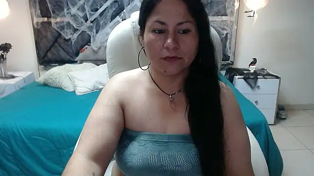 Pamela jones7 online show from October 10, 2025, 2:21 am