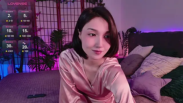 GentleMusee online show from November 17, 2025, 8:14 pm