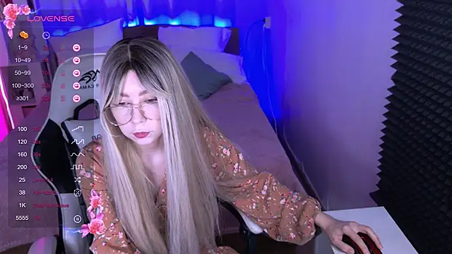 Snapshot of sofiisun chatting on October 23, 2025, 2:22 am sofiisun online show from October 23, 2025, 2:22 am