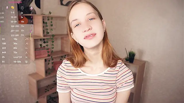 Snapshot of IveyColley chatting on November 9, 2025, 7:39 am IveyColley online show from November 9, 2025, 7:39 am