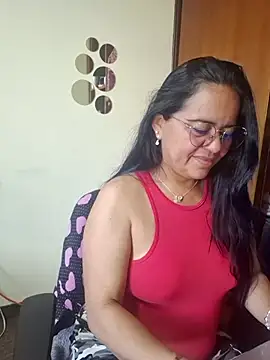 Snapshot of Miss__kendra_ chatting on October 23, 2025, 11:42 am Miss kendra online show from October 23, 2025, 11:42 am