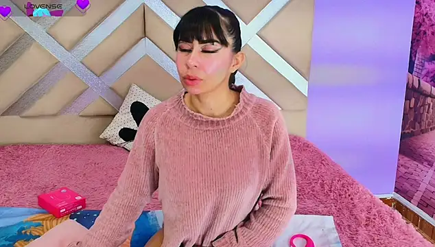 Valentina monroe1 online show from November 8, 2025, 3:18 am